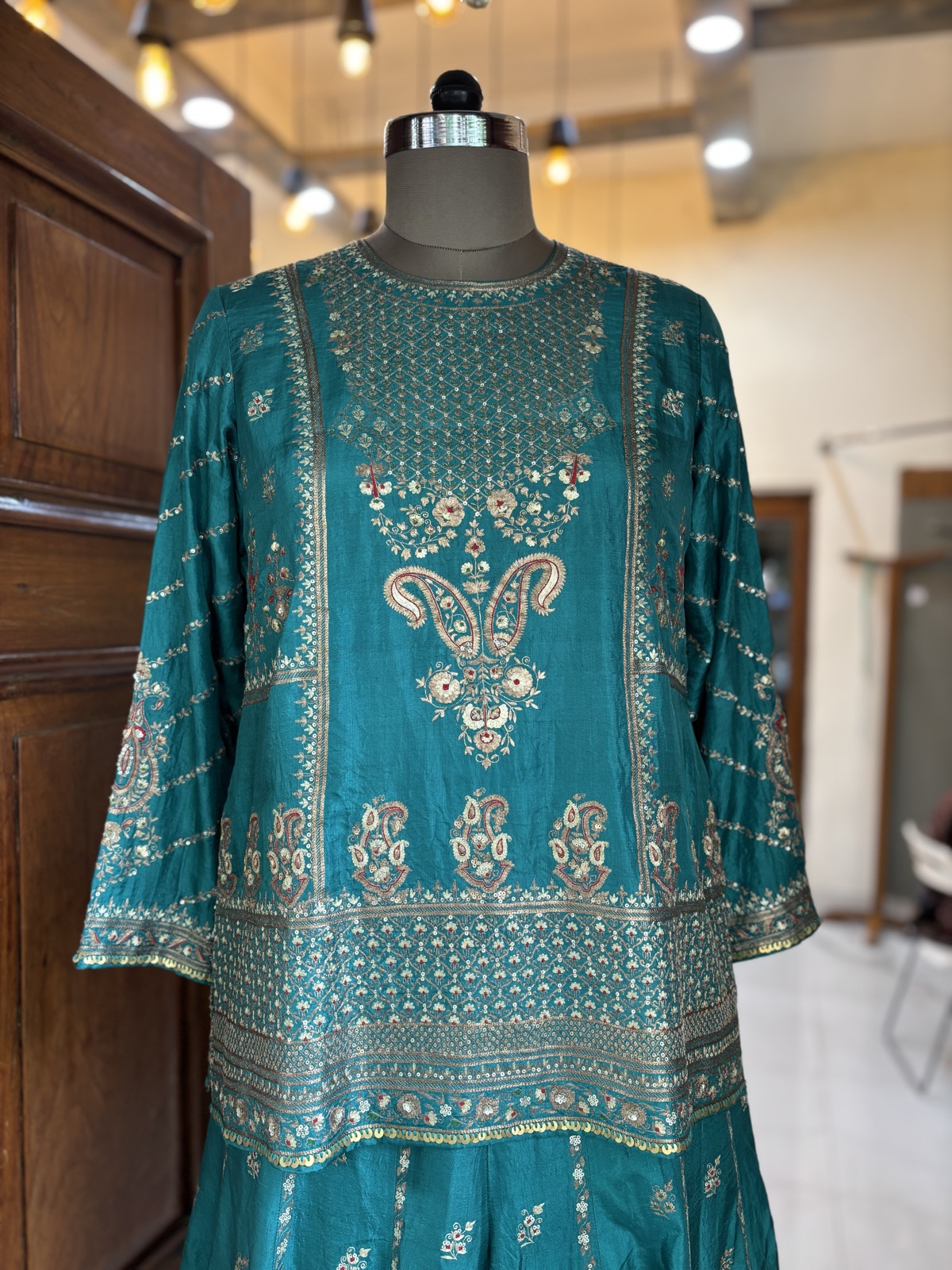 Peacock Teal Zari Kurta Lehenga Set - view 2