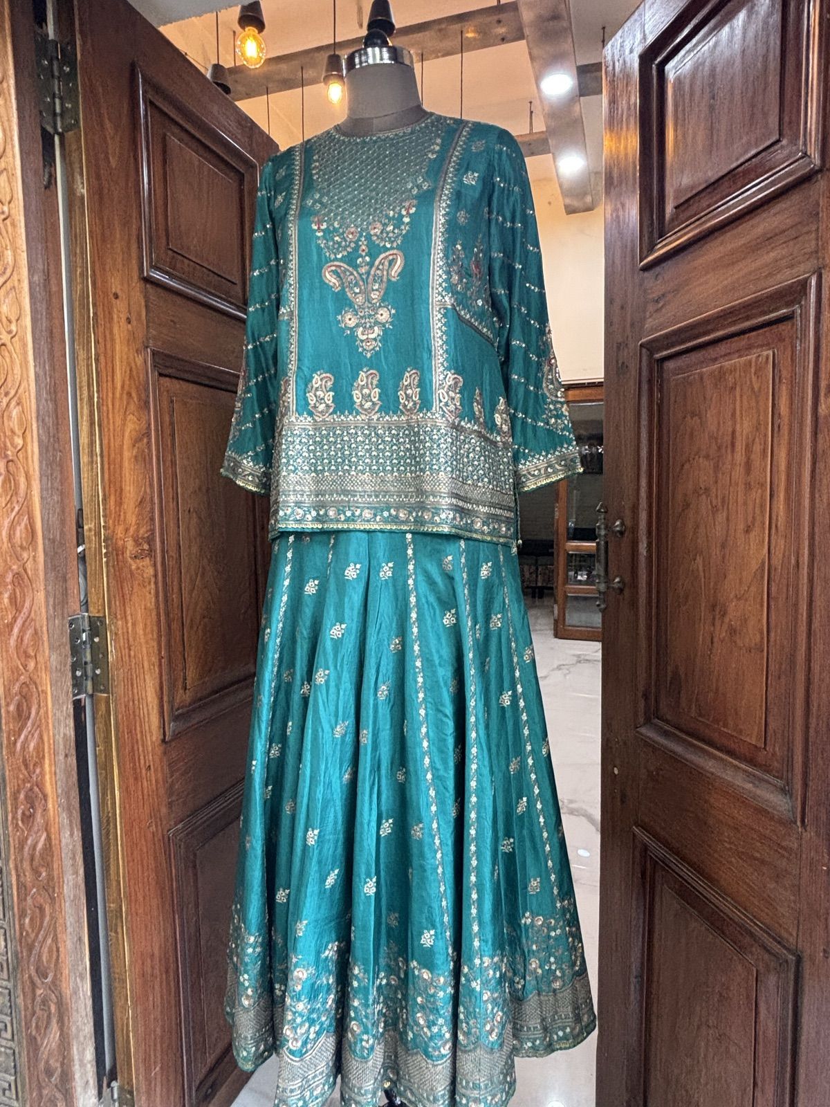 Peacock Teal Zari Kurta Lehenga Set - view 5
