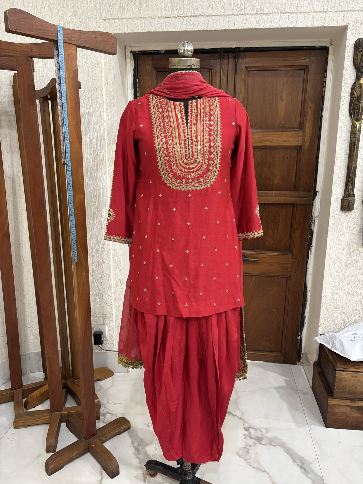 Red Kurta with Dhoti Salwar & Dupatta - view 6