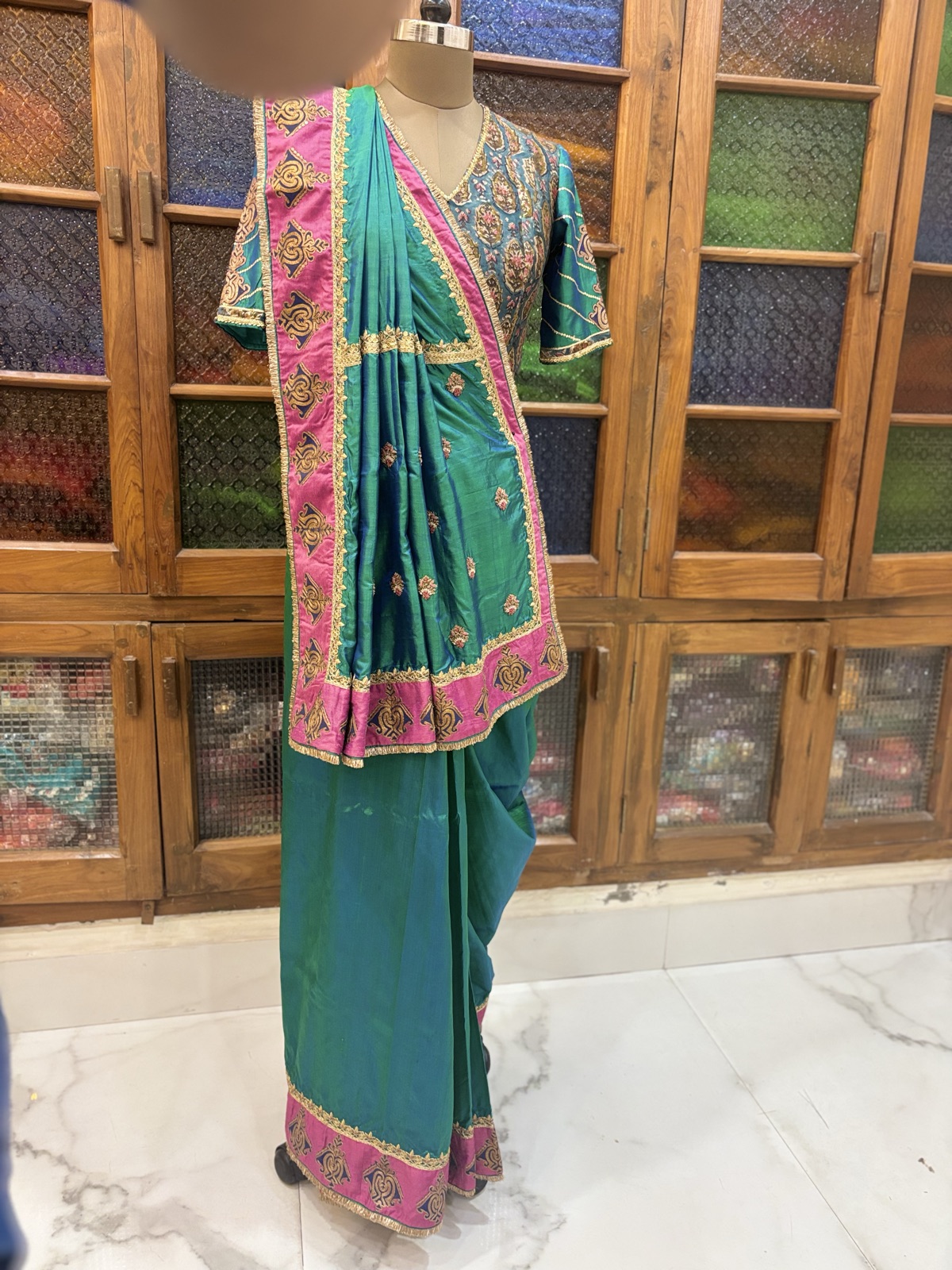 Sea Green Saree with Fuchsia Border - view 4